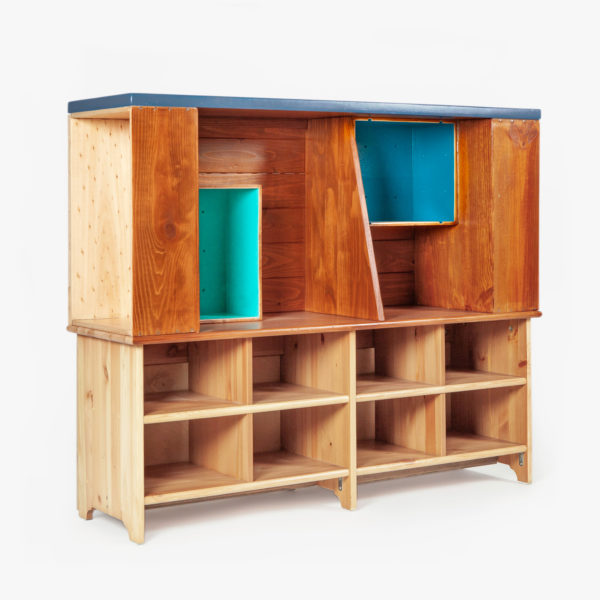 Meuble multi rangement éthique en bois massif coloré