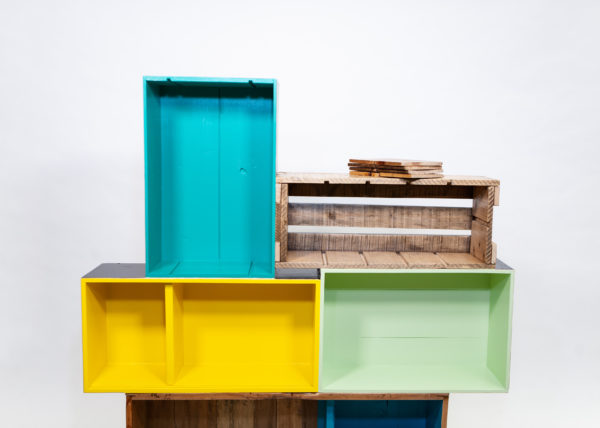 Étagère bibliothèque cube design colorée bois écoresponsable