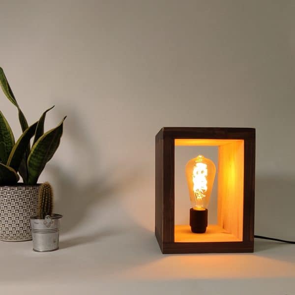 Lampe d'ambiance chaleureuse en bois massif