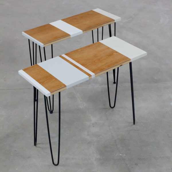 Consoles en bois design sur pieds épingles