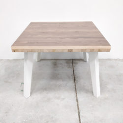 Table basse en bois massif écoresponsable rustique et design
